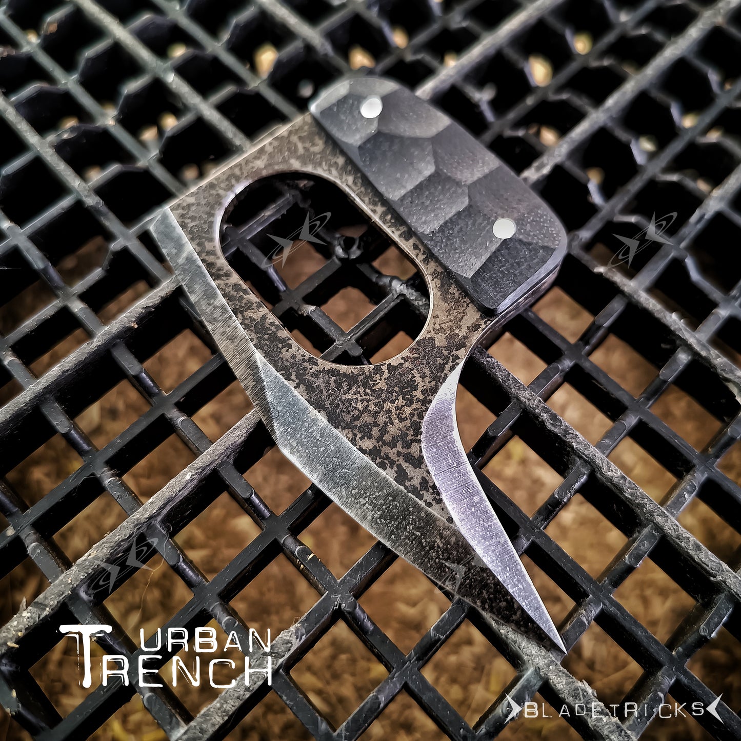 BLADETRICKS CUSTOM URBAN TRENCH KNIFE