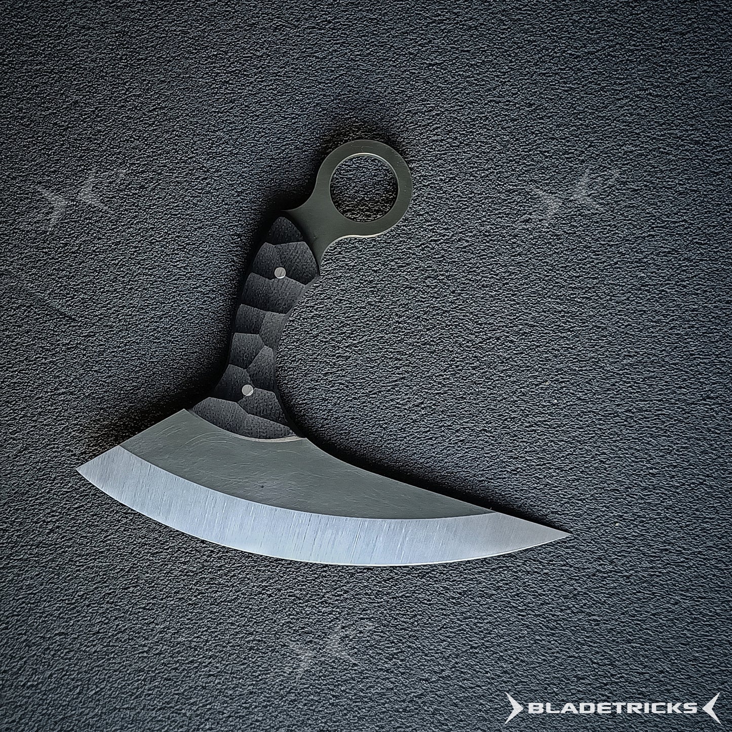 BLADETRICKS CUSTOM PIZZABIT