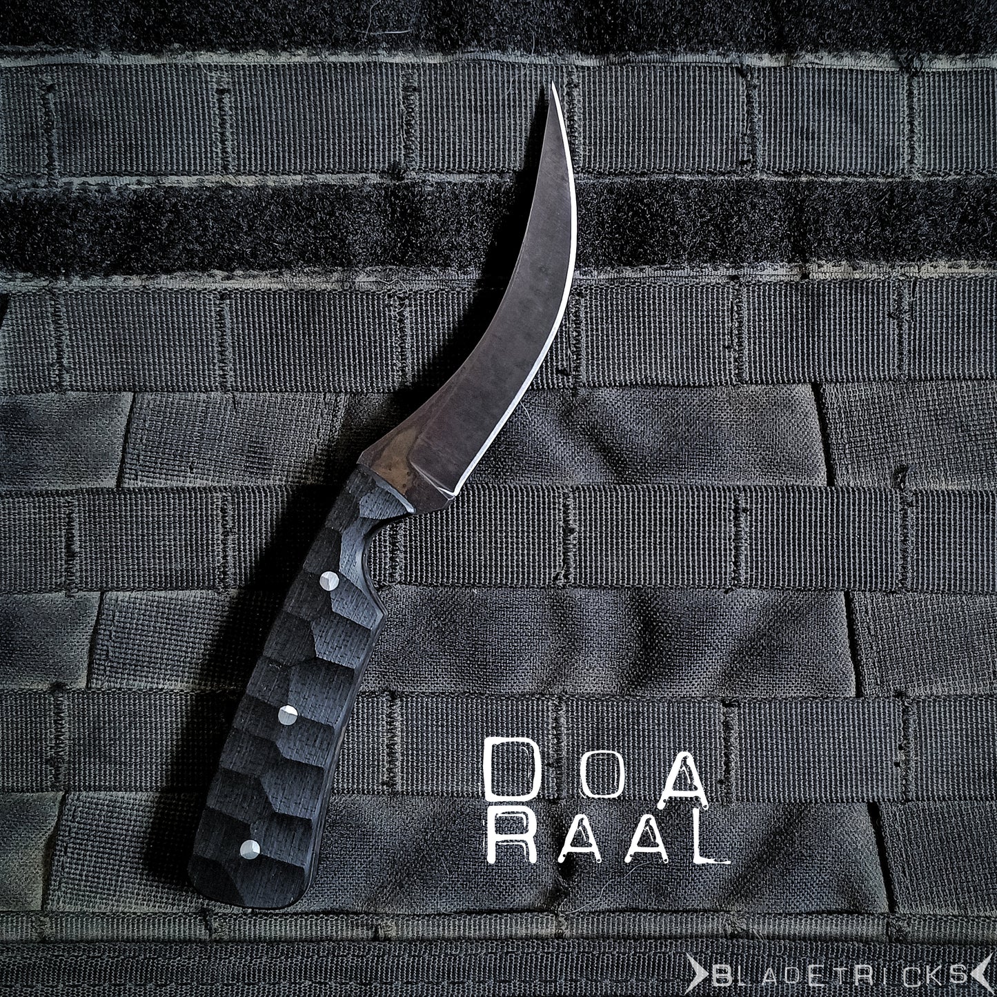 BLADETRICKS CUSTOM DOA RAAL KNIFE, BLACK G10