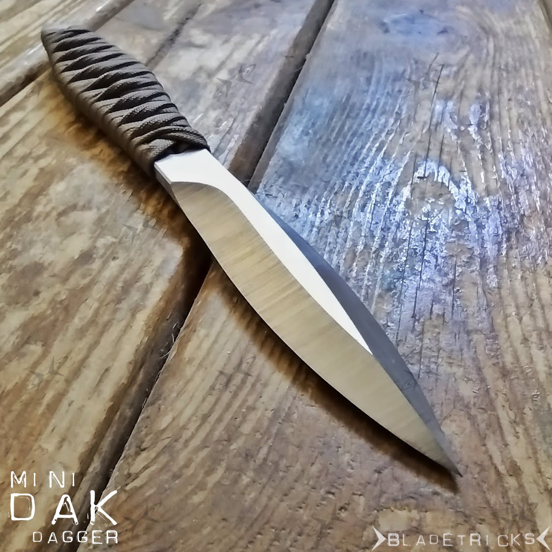BLADETRICKS MINI DAK DAGGER, TITANIUM VERSION