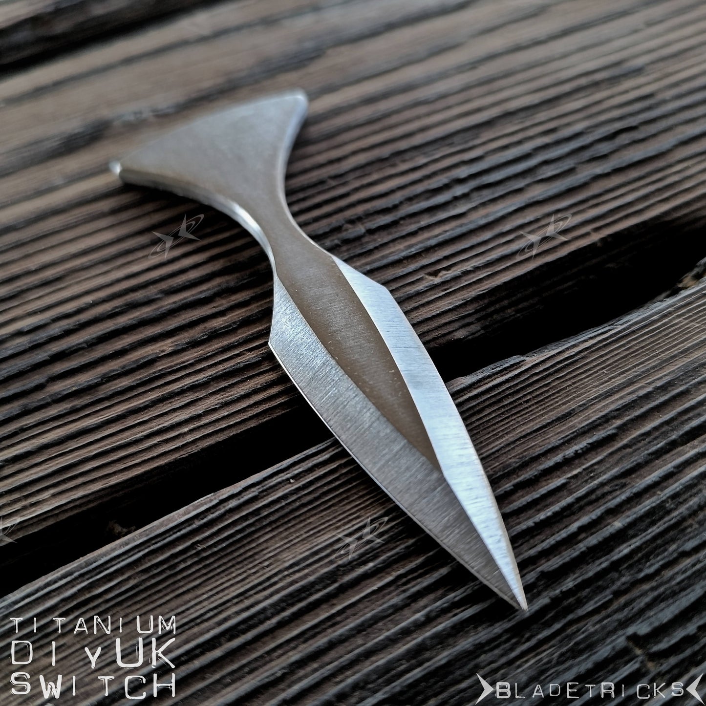 BLADETRICKS CUSTOM DIYUK SWITCH PUSH DAGGER, FULL METAL TITANIUM