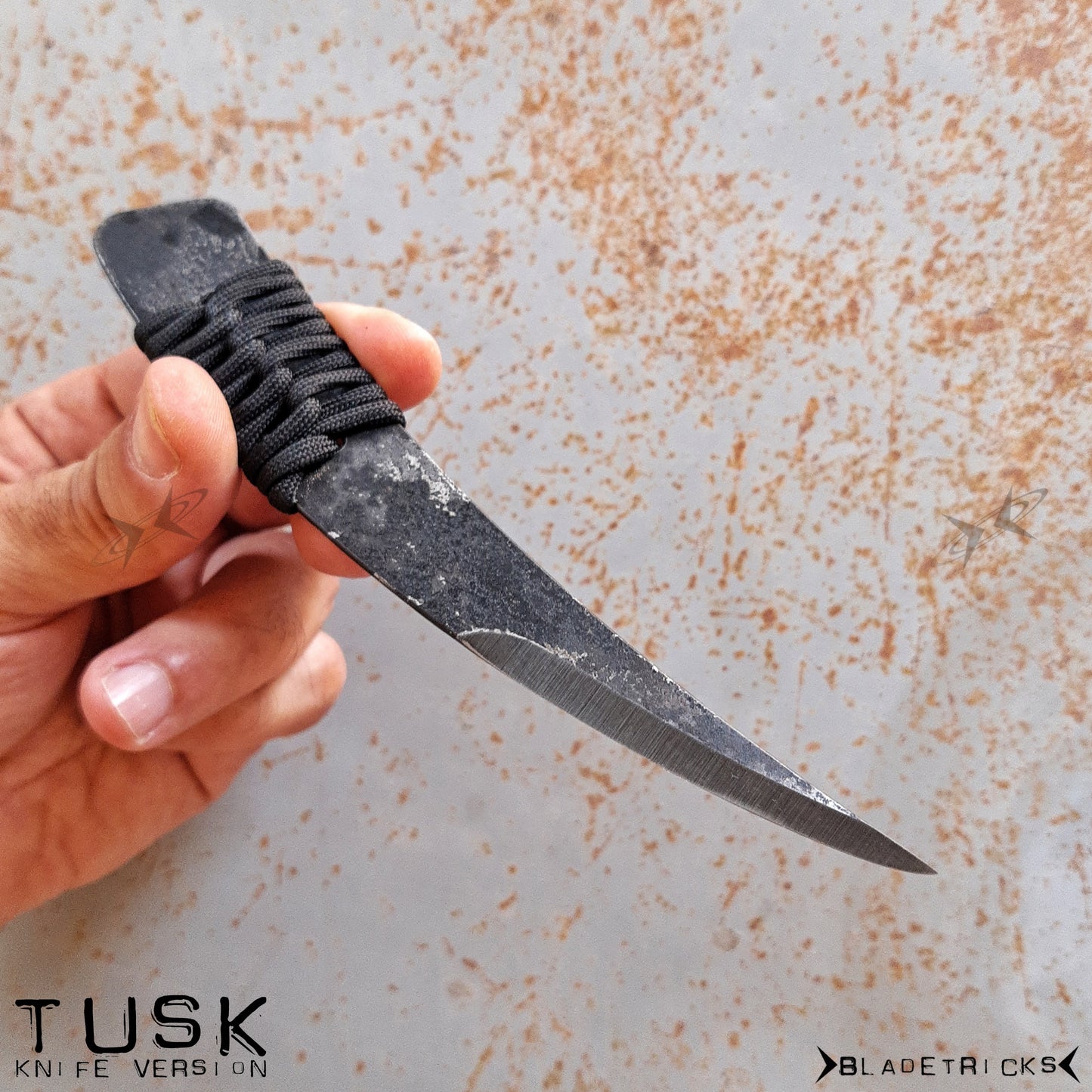 BLADETRICKS TUSK KNIFE, CORD WRAPED