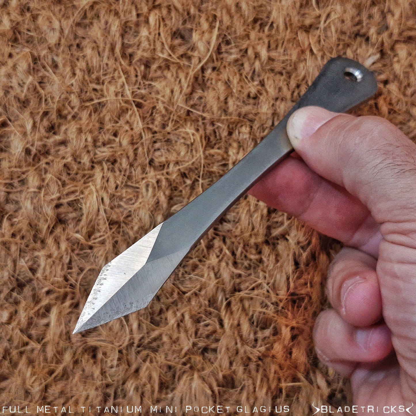 BLADETRICKS TITANIUM MINI POCKET GLADIUS, FULL METAL