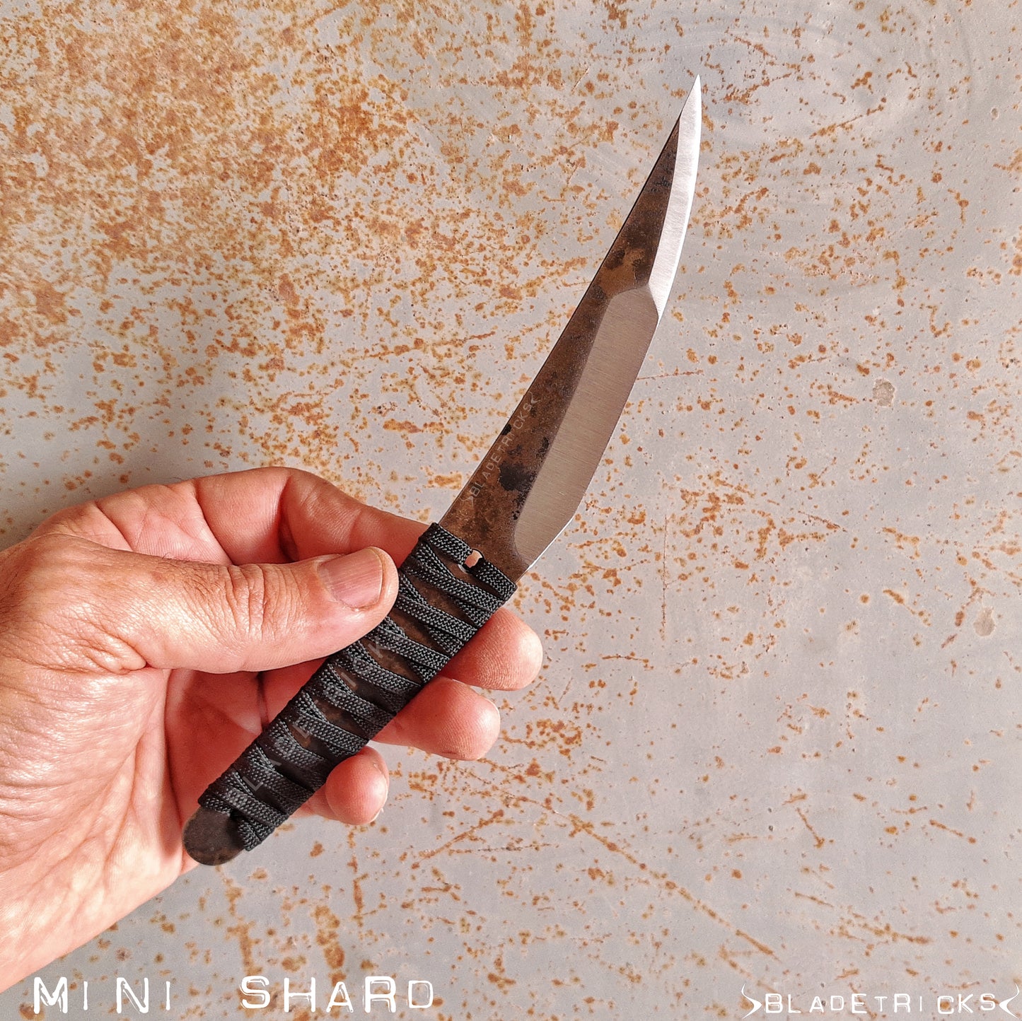 tactical kwaiken compound grind blade