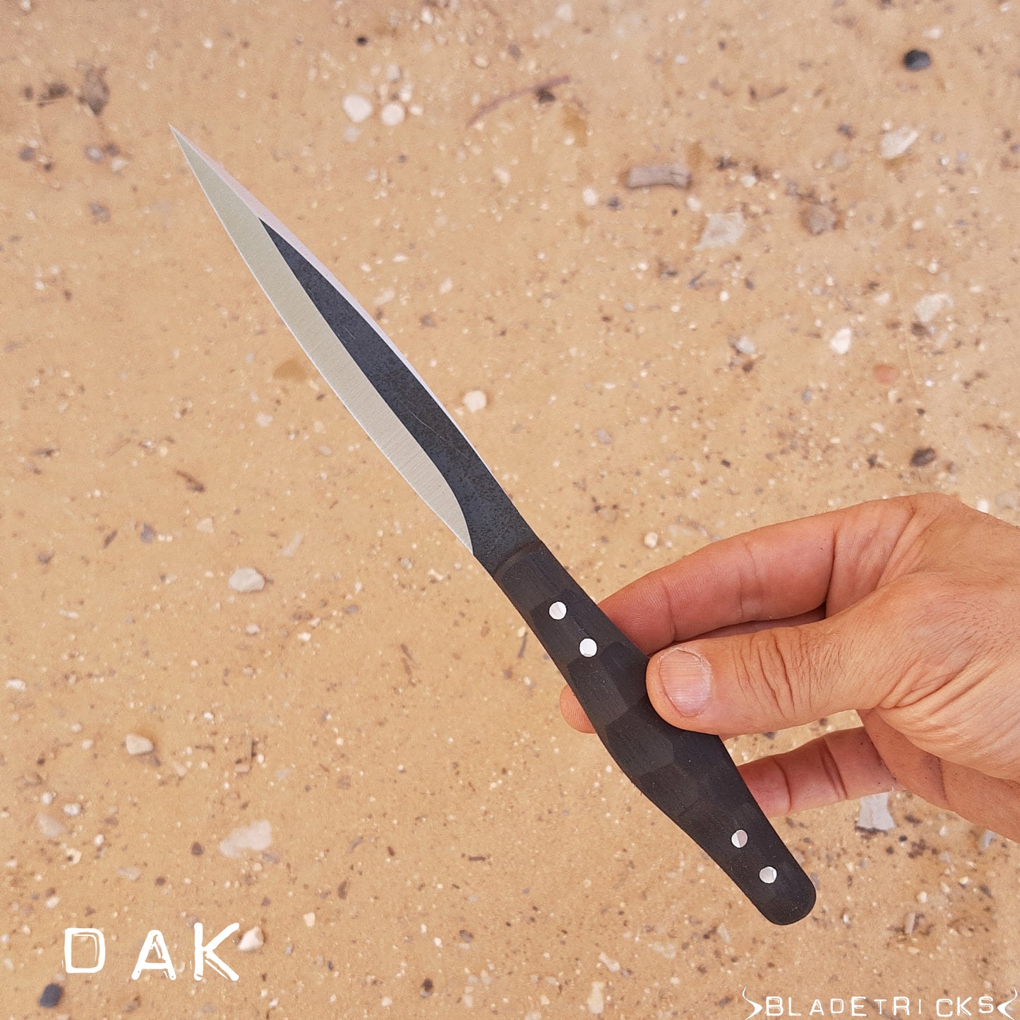 BLADETRICKS DAK