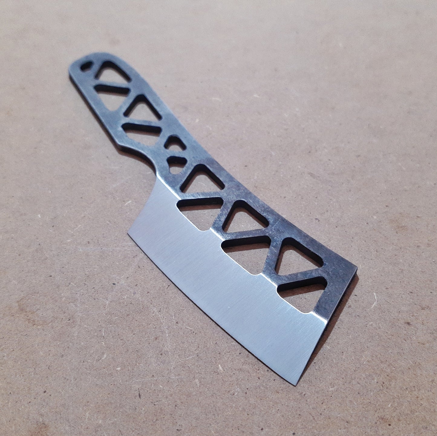 BLADETRICKS ULTRALIGHT POCKET CLEAVER