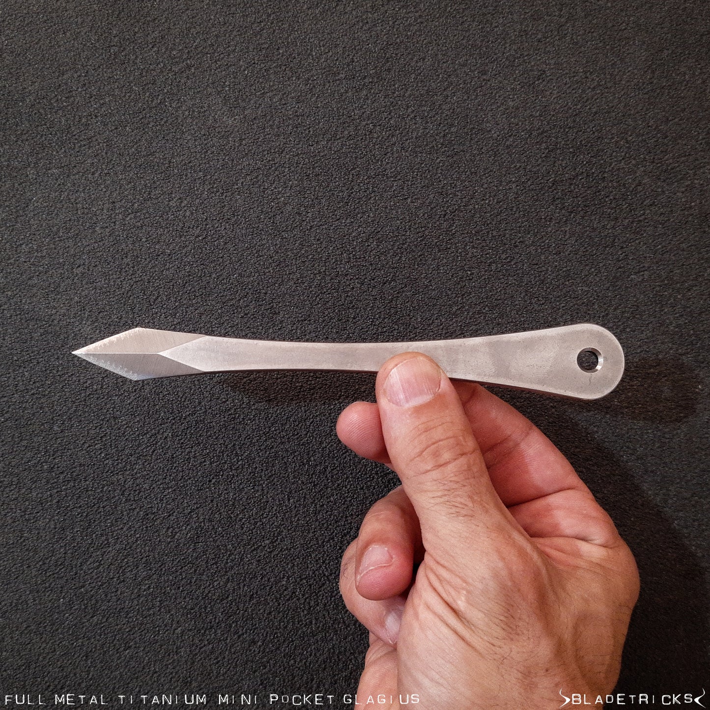 BLADETRICKS TITANIUM MINI POCKET GLADIUS, FULL METAL