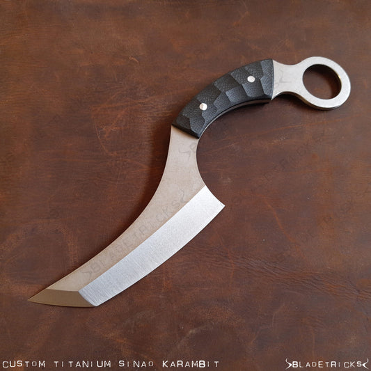 LIVE BLADES AND TRAINERS