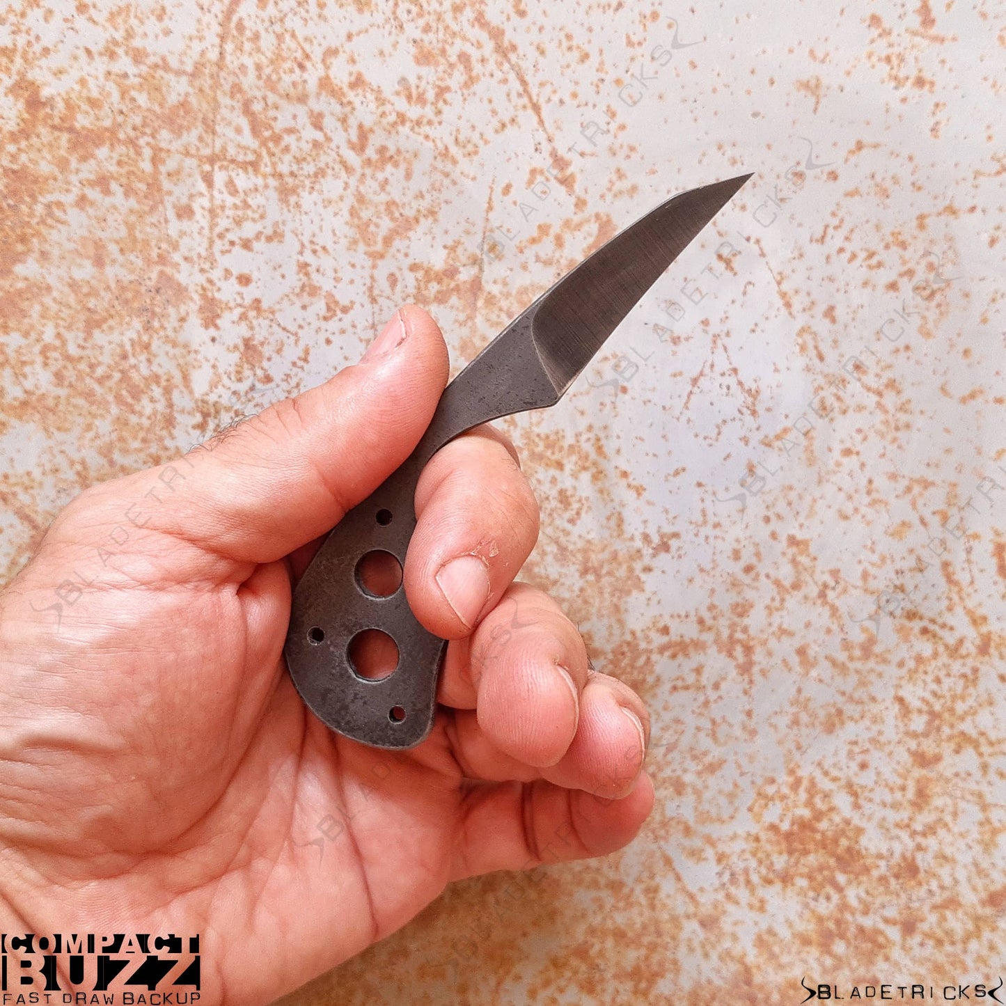 BLADETRICKS BUZZ KNIFE MODEL 1, COMPACT VERSION