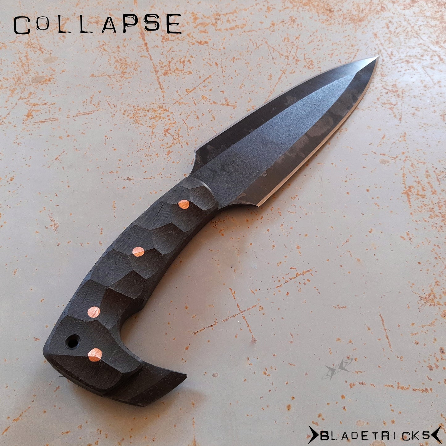 BLADETRICKS CUSTOM COLLAPSE DOUBLE EDGE KNIFE