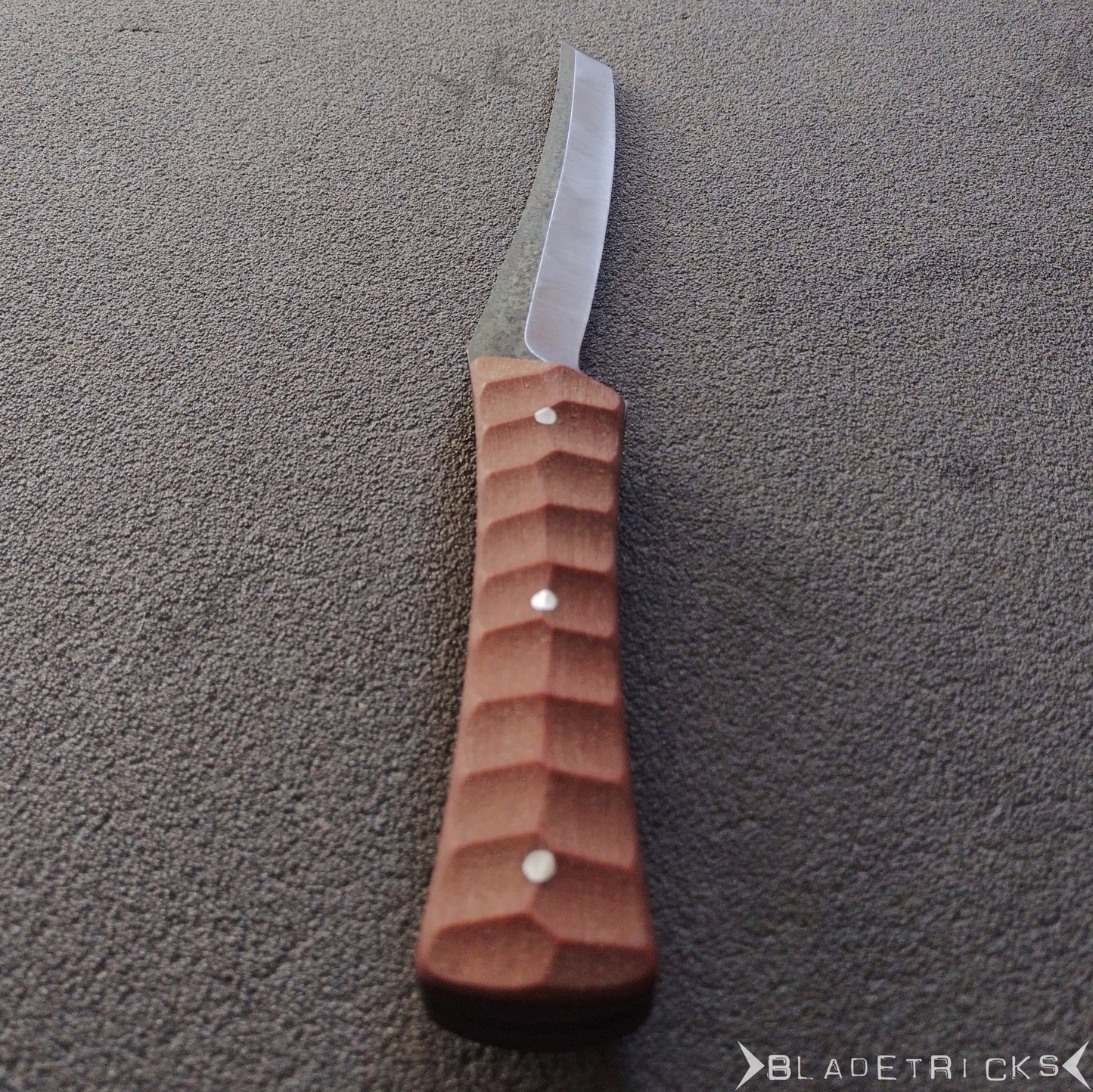 BLADETRICKS CUSTOM KADESH TANTO, NATURAL MICARTA