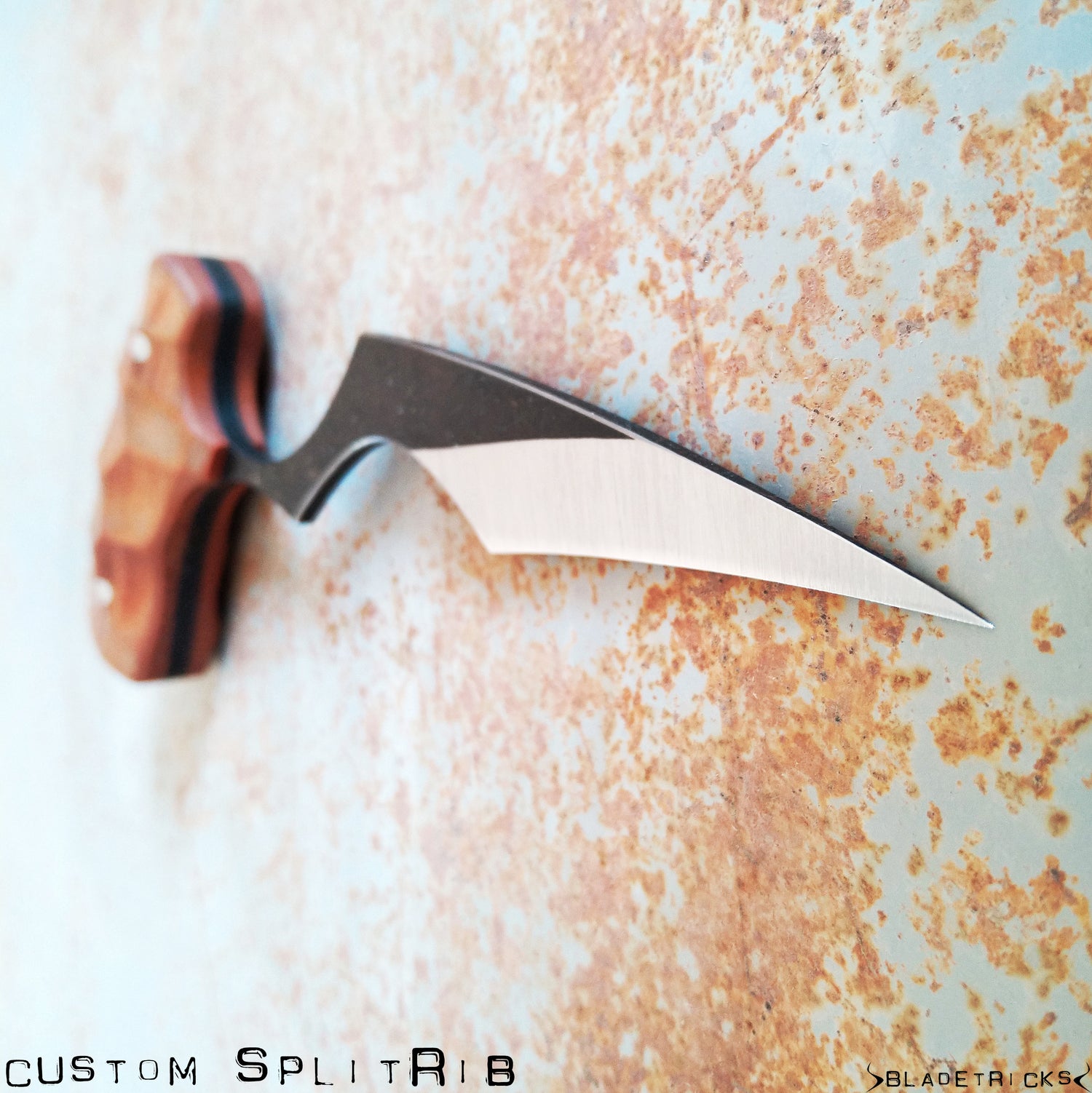 Tactical push dagger