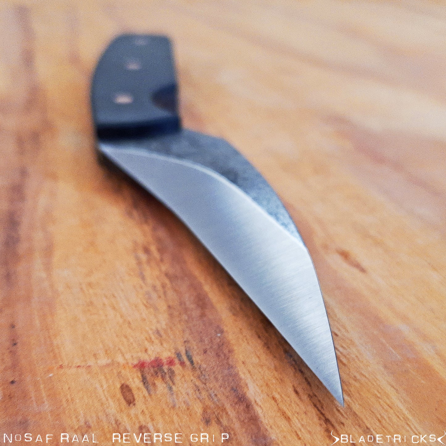 BLADETRICKS CUSTOM NOSAF RAAL PIKAL, BLACK G10