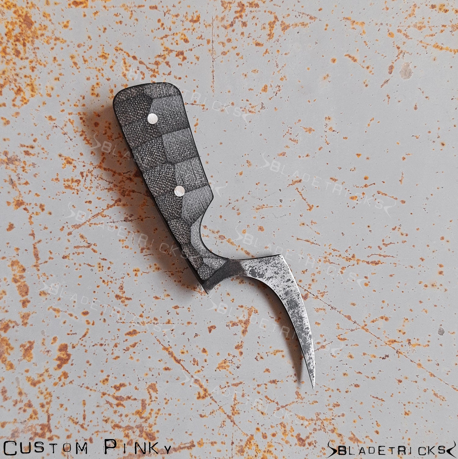 custom pocket tactical knife