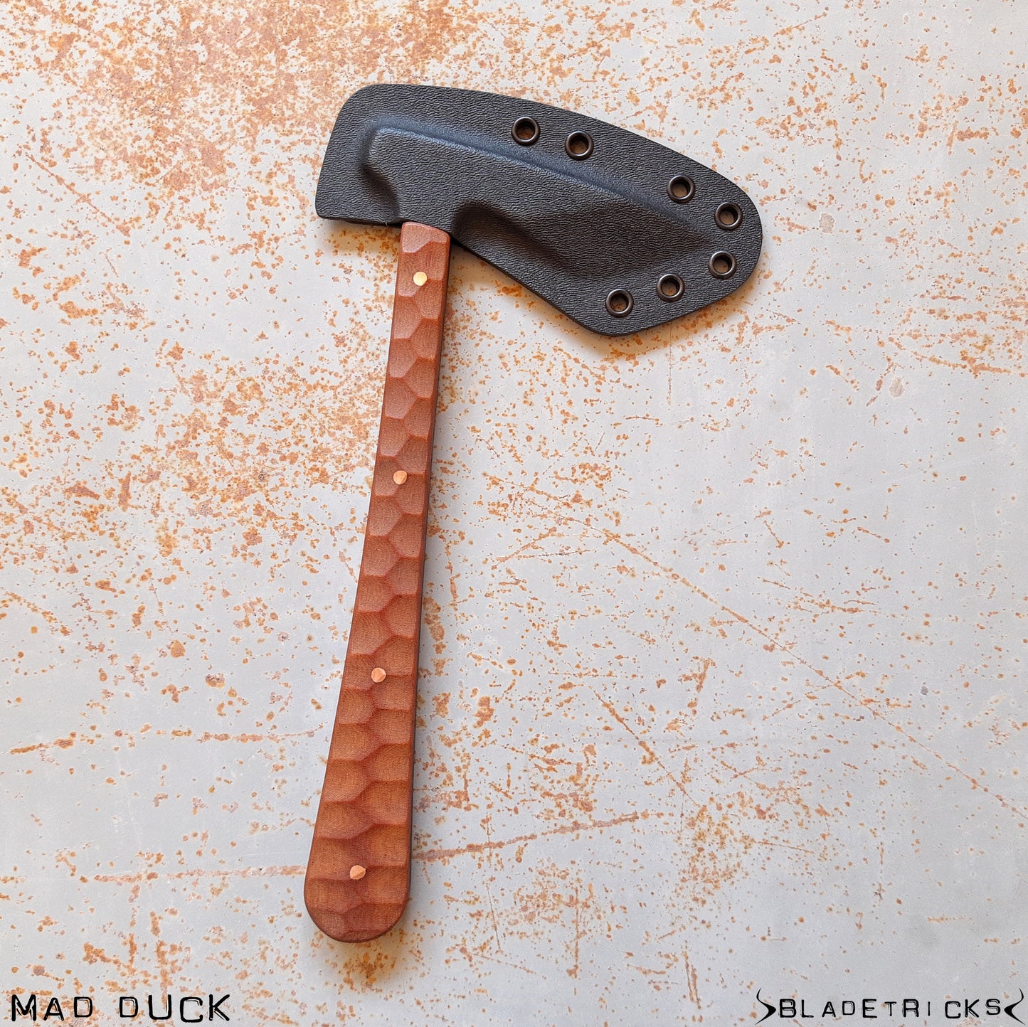 BLADETRICKS CUSTOM MAD DUCK HAWK