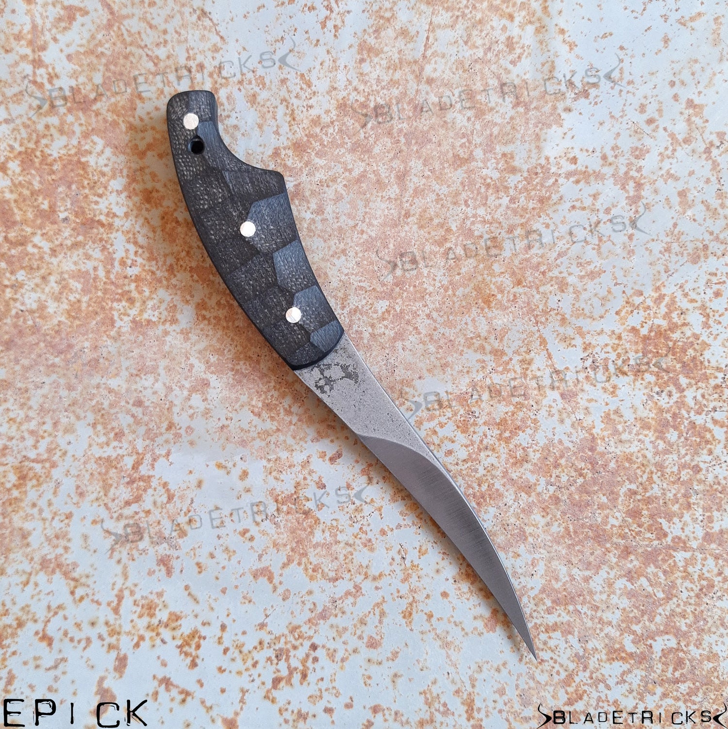 pikal knife