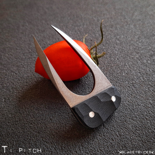 BLADETRICKS CUSTOM TITANIUM PITCH FORK, BLACK G10