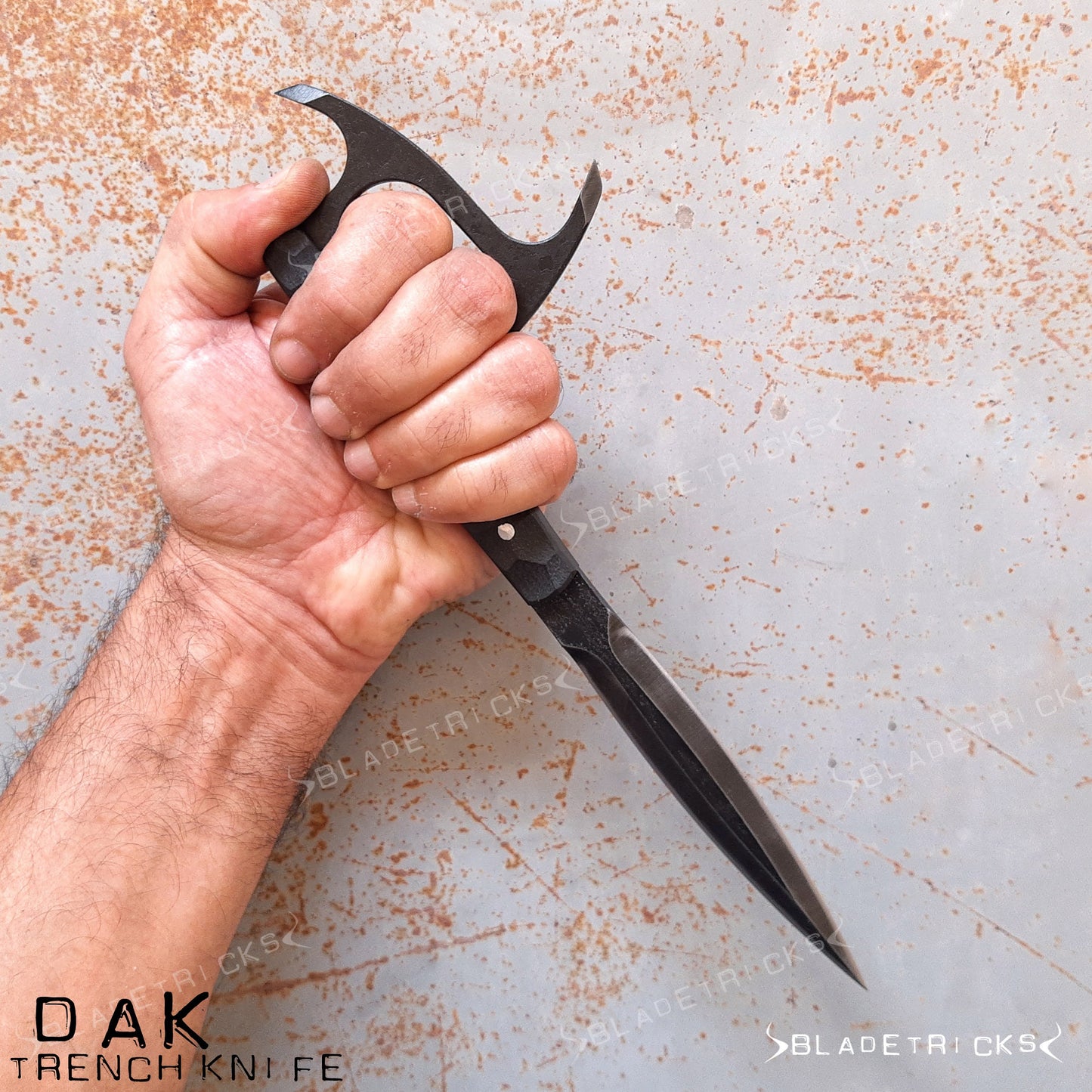 BLADETRICKS DAK TRENCH KNIFE