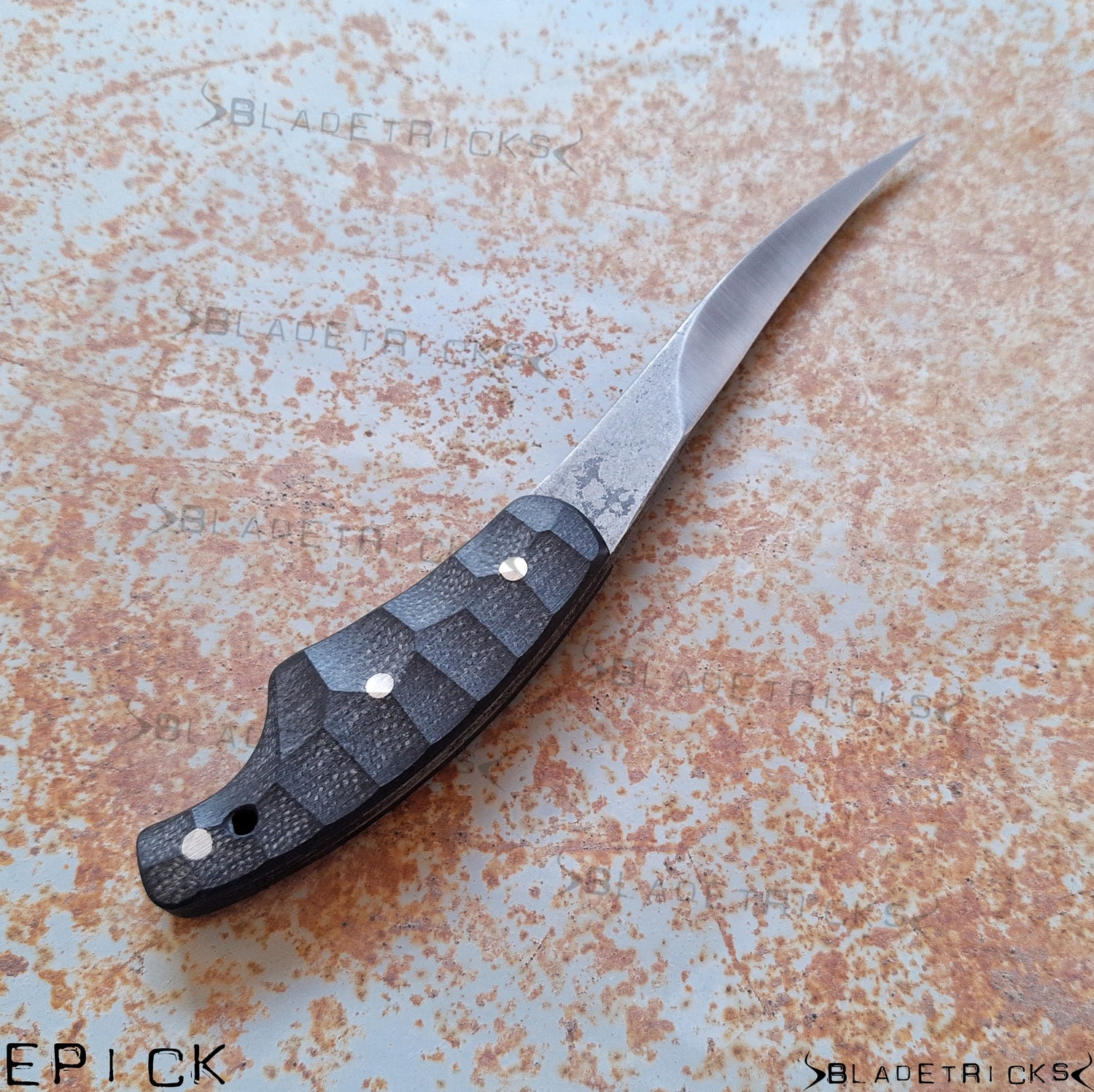 libre fighting pikal knife