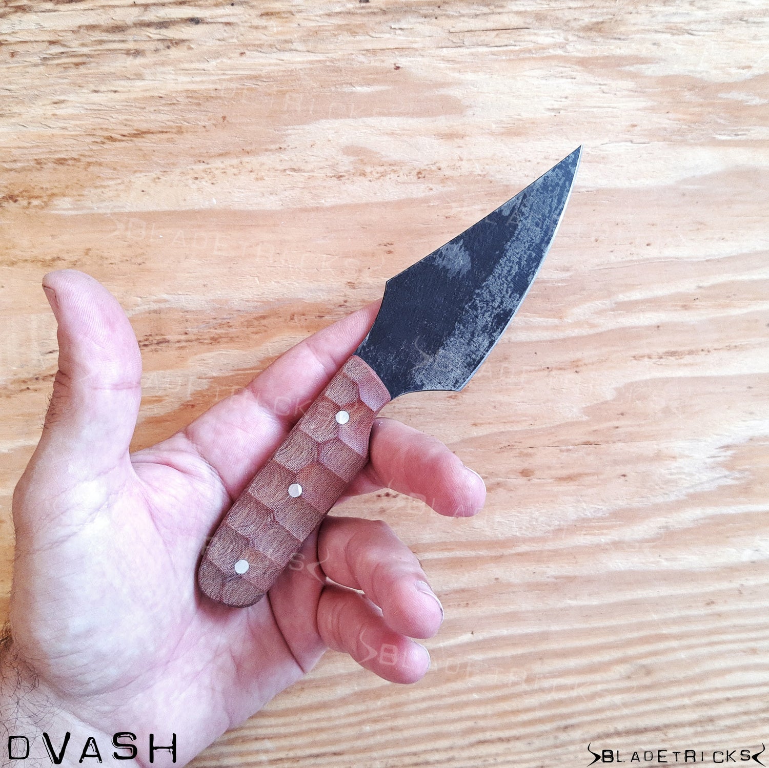 EDC custom knife maker